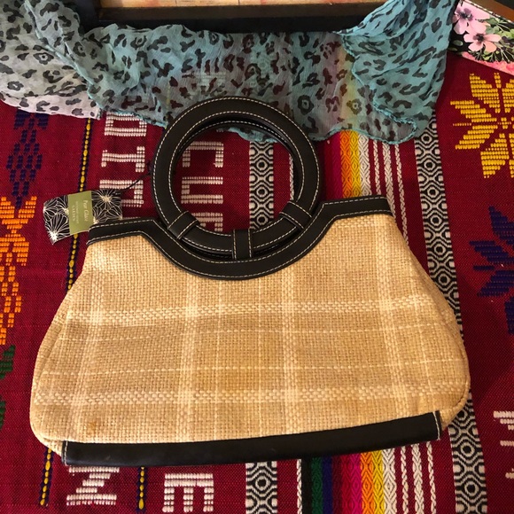 🌸5/$25🌸 Victoria’s Secret Woven Wicker Clutch - Picture 4 of 16